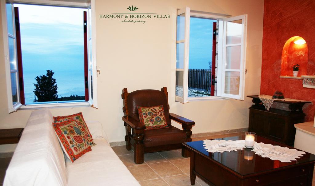 Harmony&Horizon villas Atháni Kültér fotó